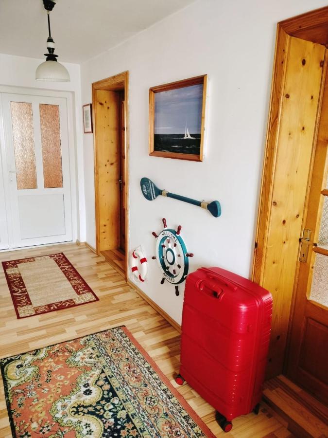 Apartament Vica Gura Humorului Exterior foto